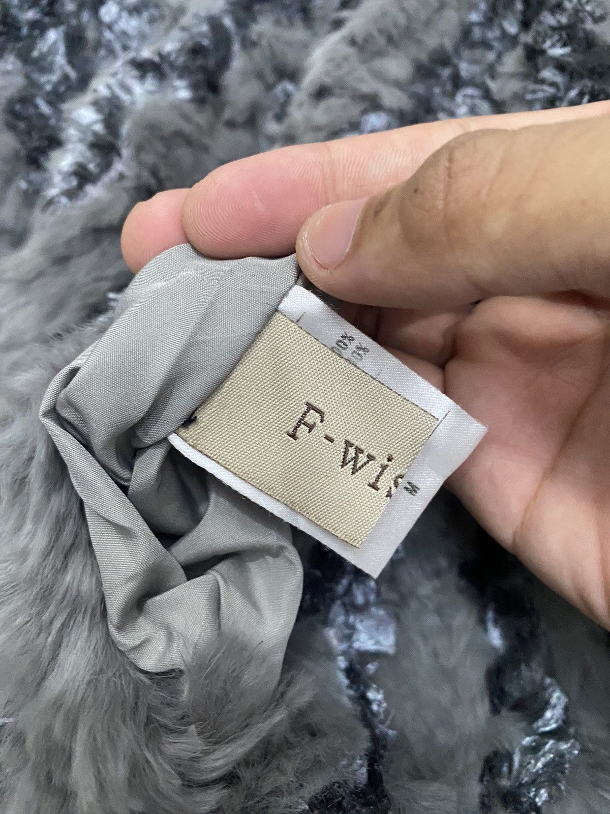 If Six Was Nine 🔥JAPANESE AVANT GARDE SAGA FOX FUR SLEEVELESS VEST JACKET Size US S / EU 44-46 / 1 - 9 Thumbnail