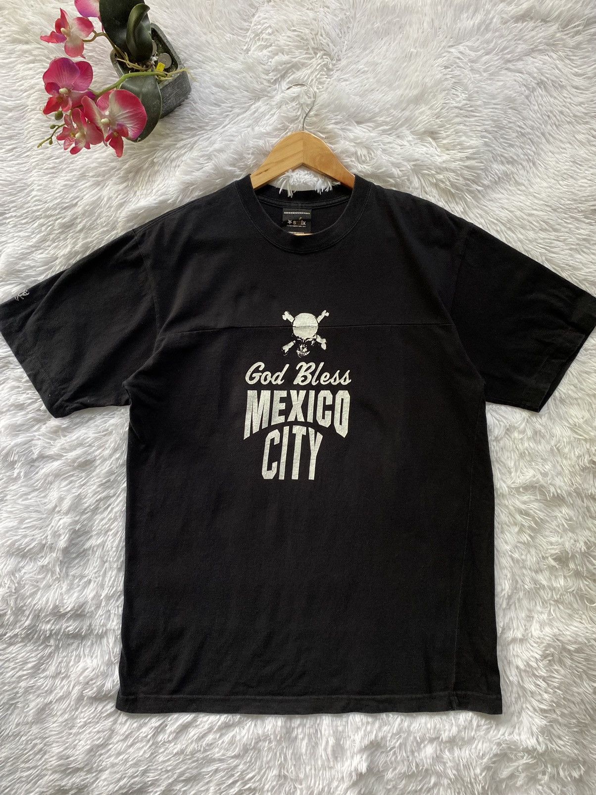 Japanese Brand Neighborhood God Bless Mexico Tee Size US M / EU 48-50 / 2 - 1 Thumbnail