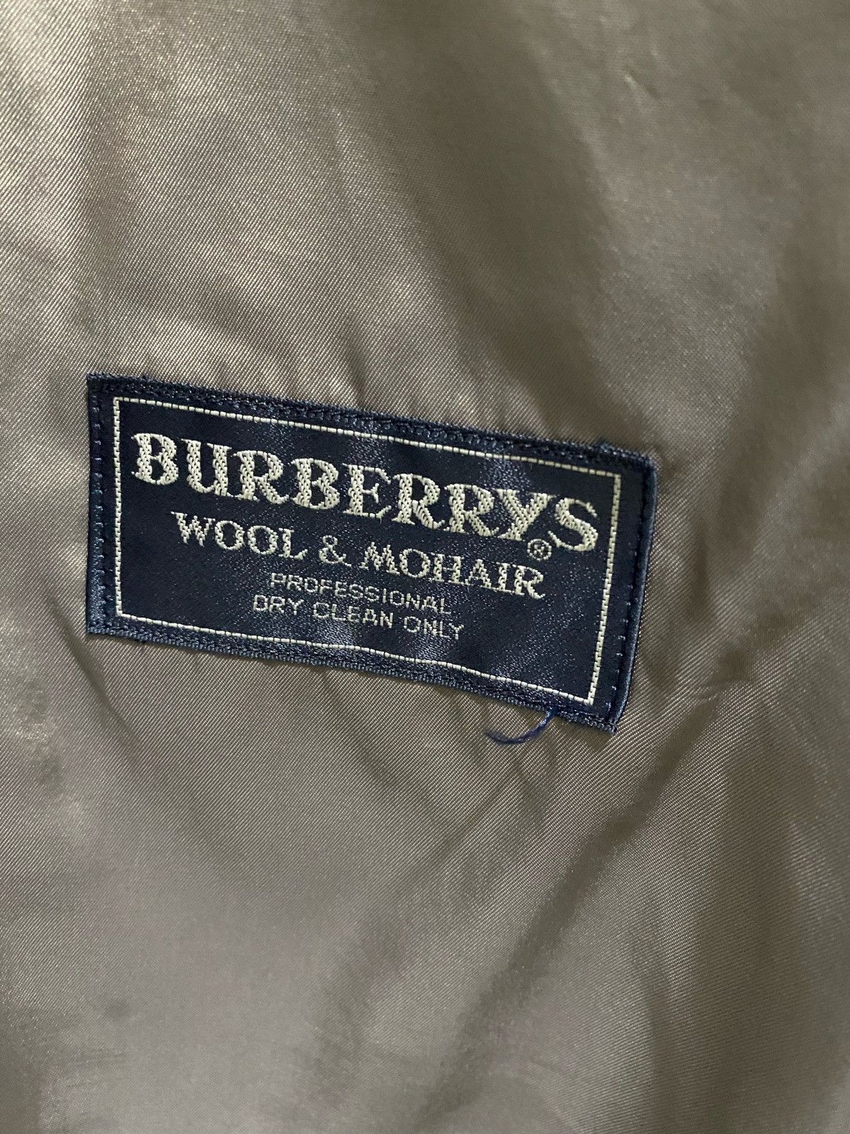 Burberry Vintage Burberry Blazer New Wool 100% Size 40L - 13 Thumbnail