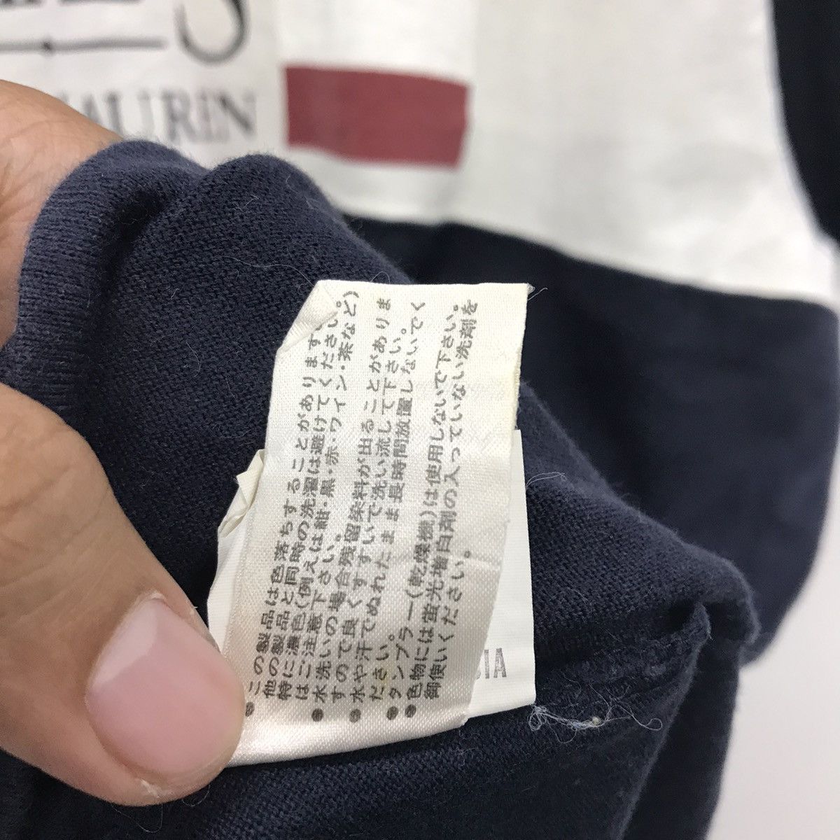 Chaps Ralph Lauren × Designer × Vintage Rare!! Vintage Chaps Ralph Lauren Spellout Tee Size US L / EU 52-54 / 3 - 13 Thumbnail