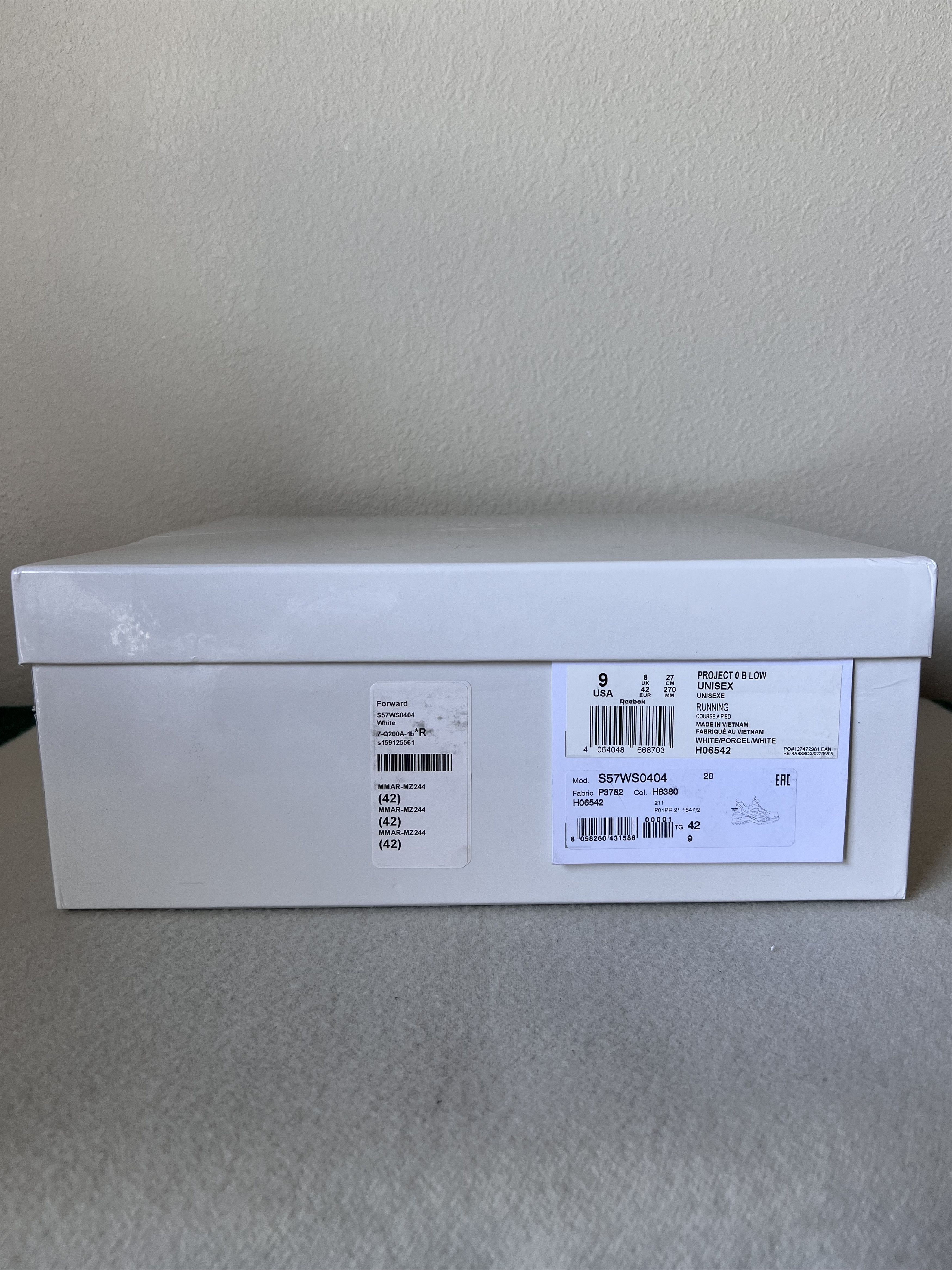 Maison Margiela × Reebok Maison Margiela Reebok Instapump Fury Low Tabi Sneakers Size US 9 / EU 42 - 7 Thumbnail