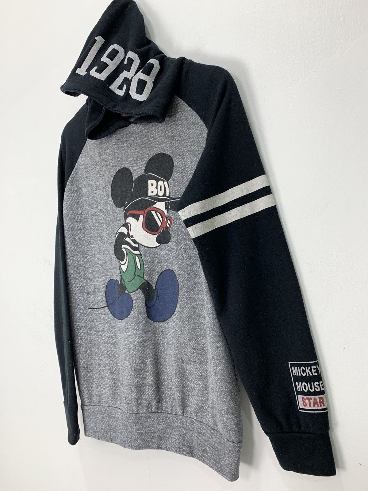 Disney × Japanese Brand × Mickey Mouse DISNEY MICKEY MOUSE Biglogo Raglan Sweatshirt Hoodie Jacket Size US M / EU 48-50 / 2 - 6 Thumbnail