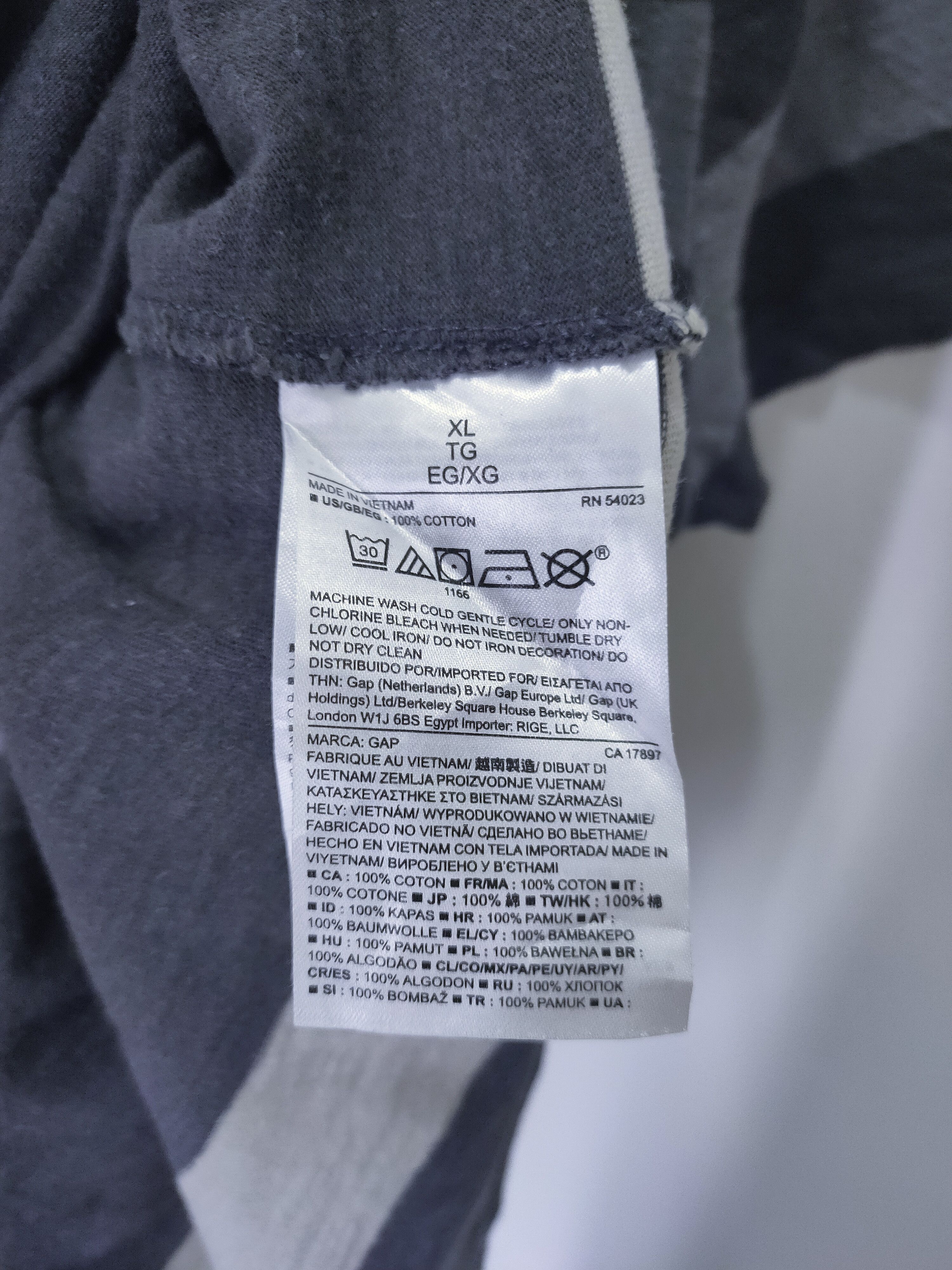 Gap × OVER THE STRiPES Vintage GAP Pocket Single Stitch Striped Streetwear Tshirt Size US M / EU 48-50 / 2 - 10 Thumbnail