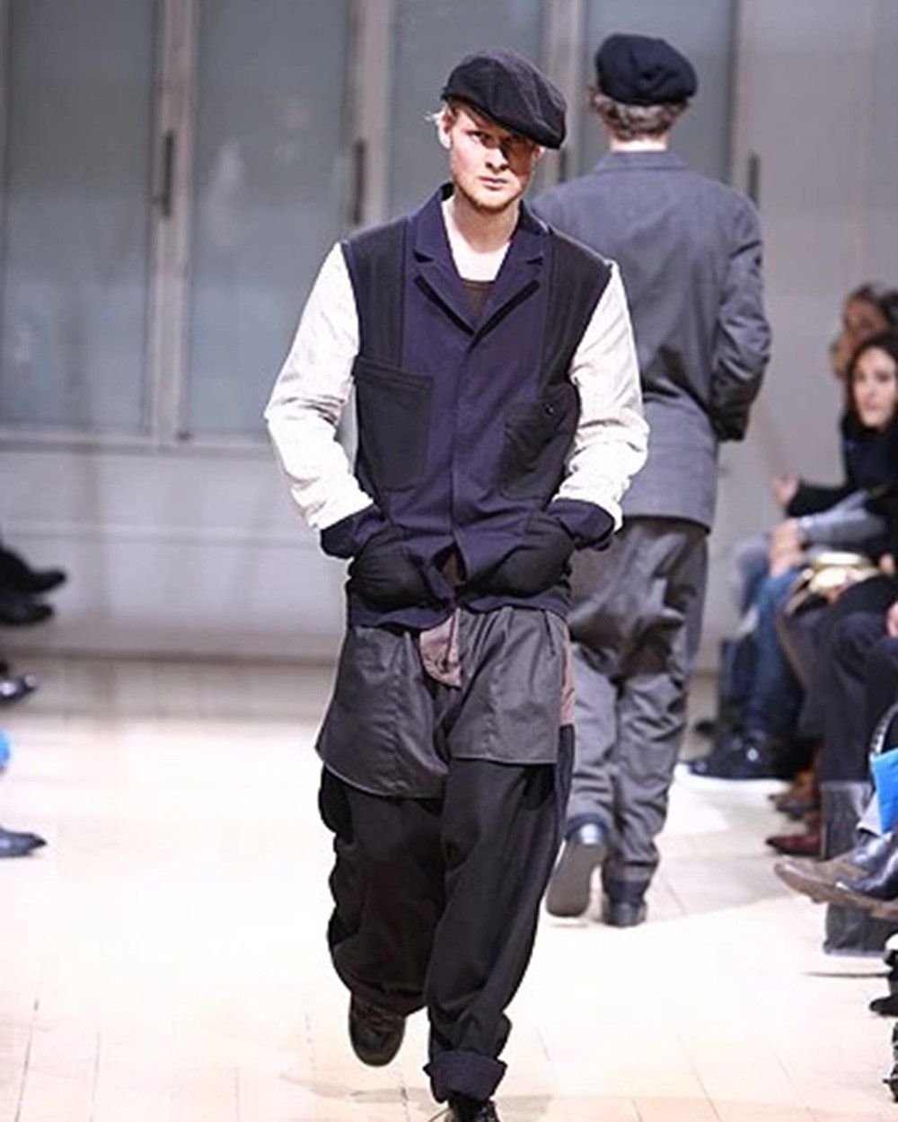 Yohji Yamamoto Yohji Yamamoto AW09 Long Blazer with Cargo Pockets Size US L / EU 52-54 / 3 - 12 Thumbnail