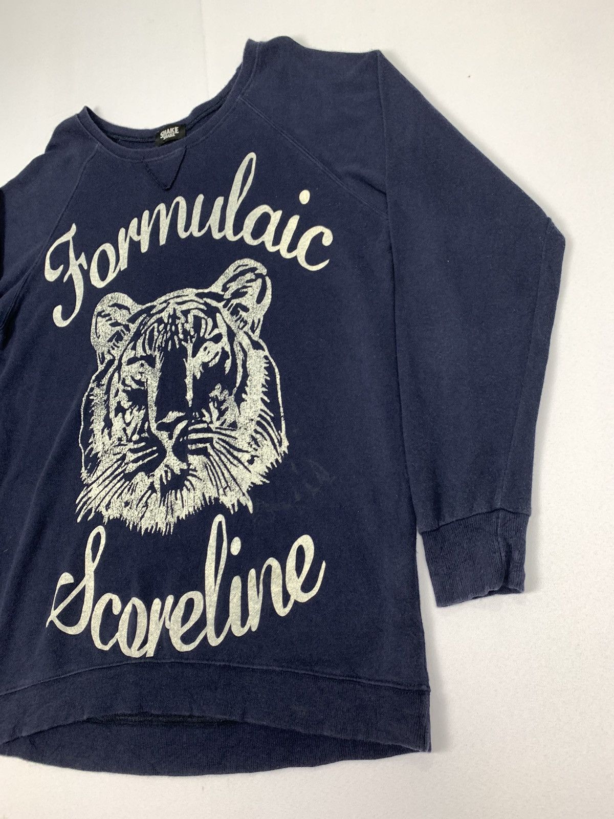 Habitat × Japanese Brand × Tiger of Sweden SHAKE SHAKE Habitat Tiger Rare Big Logo Graphic Sweatshirt Size M / US 6-8 / IT 42-44 - 5 Thumbnail