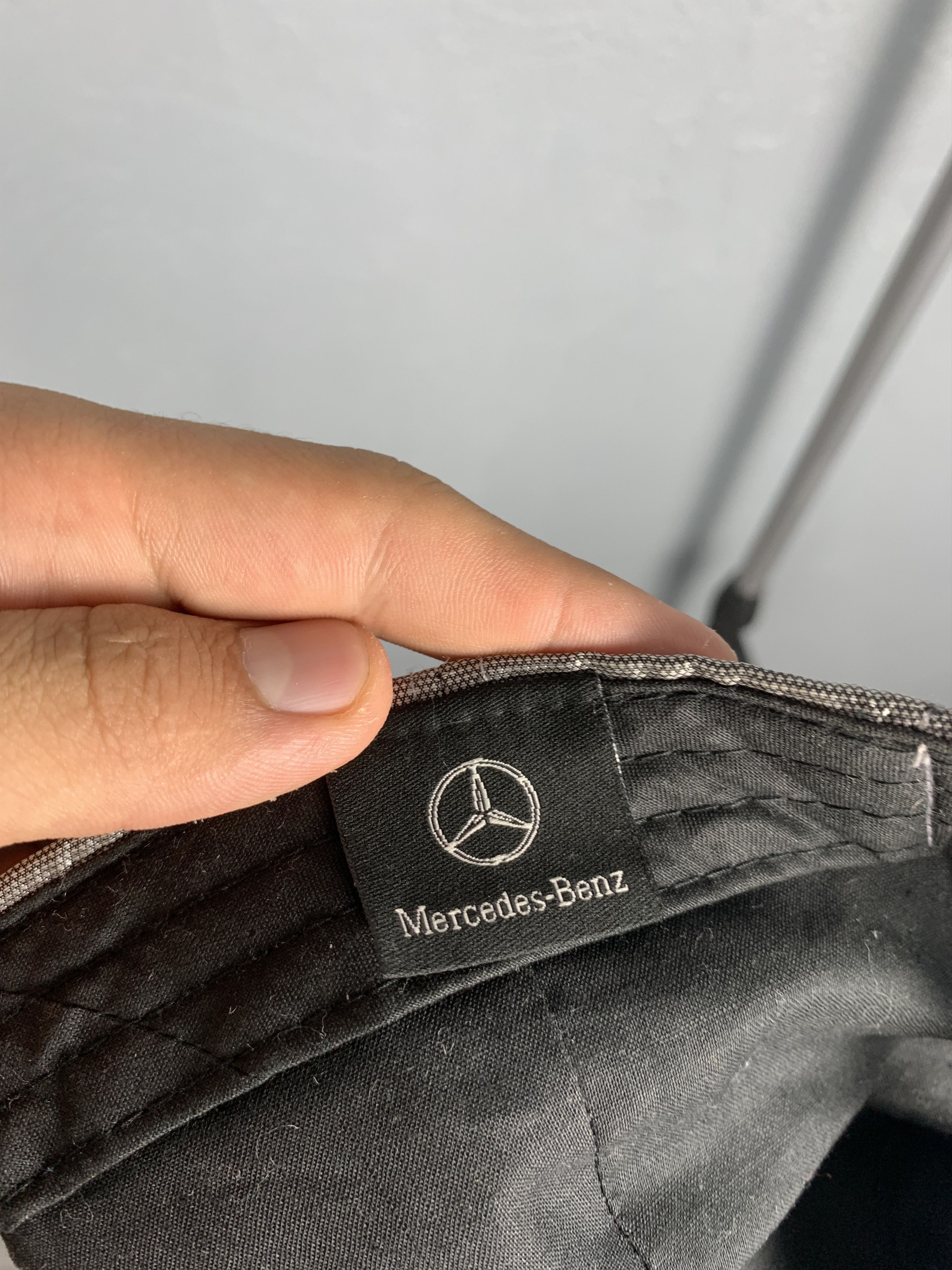 Formula 1 × Mercedes-Benz RARE! MERCEDES BENZ F1 Driver David Coultard Signature Cap Size ONE SIZE - 7 Thumbnail