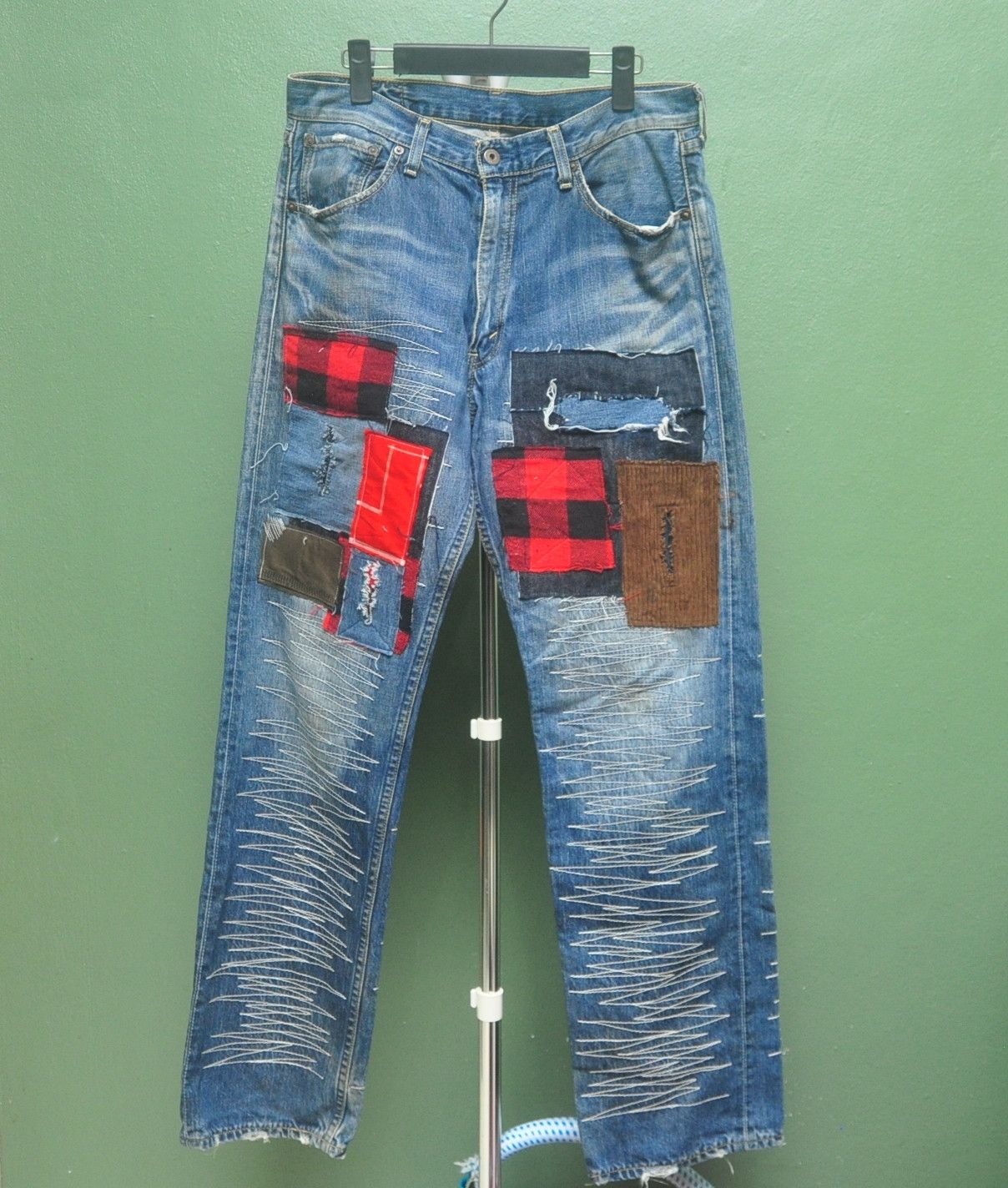 Japanese Brand Vintage Levis Patchwork Japanese Designer Fashion Style Size US 32 / EU 48 - 1 Thumbnail
