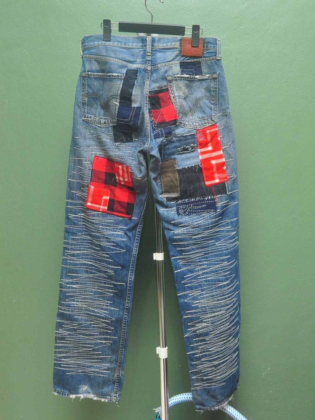 Japanese Brand Vintage Levis Patchwork Japanese Designer Fashion Style Size US 32 / EU 48 - 2 Thumbnail