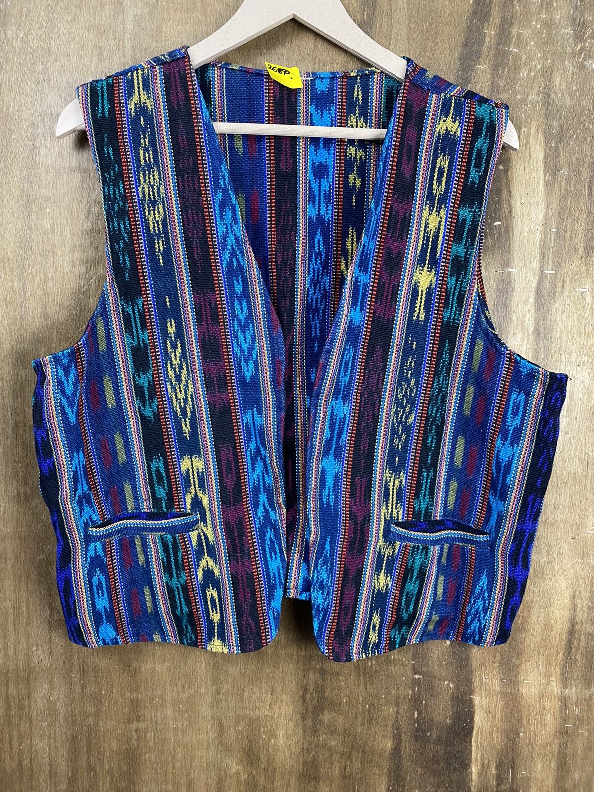 Vintage DL 90s Japan navajo knit vintage vest Tank top #2690 Size US M / EU 48-50 / 2 - 4 Thumbnail