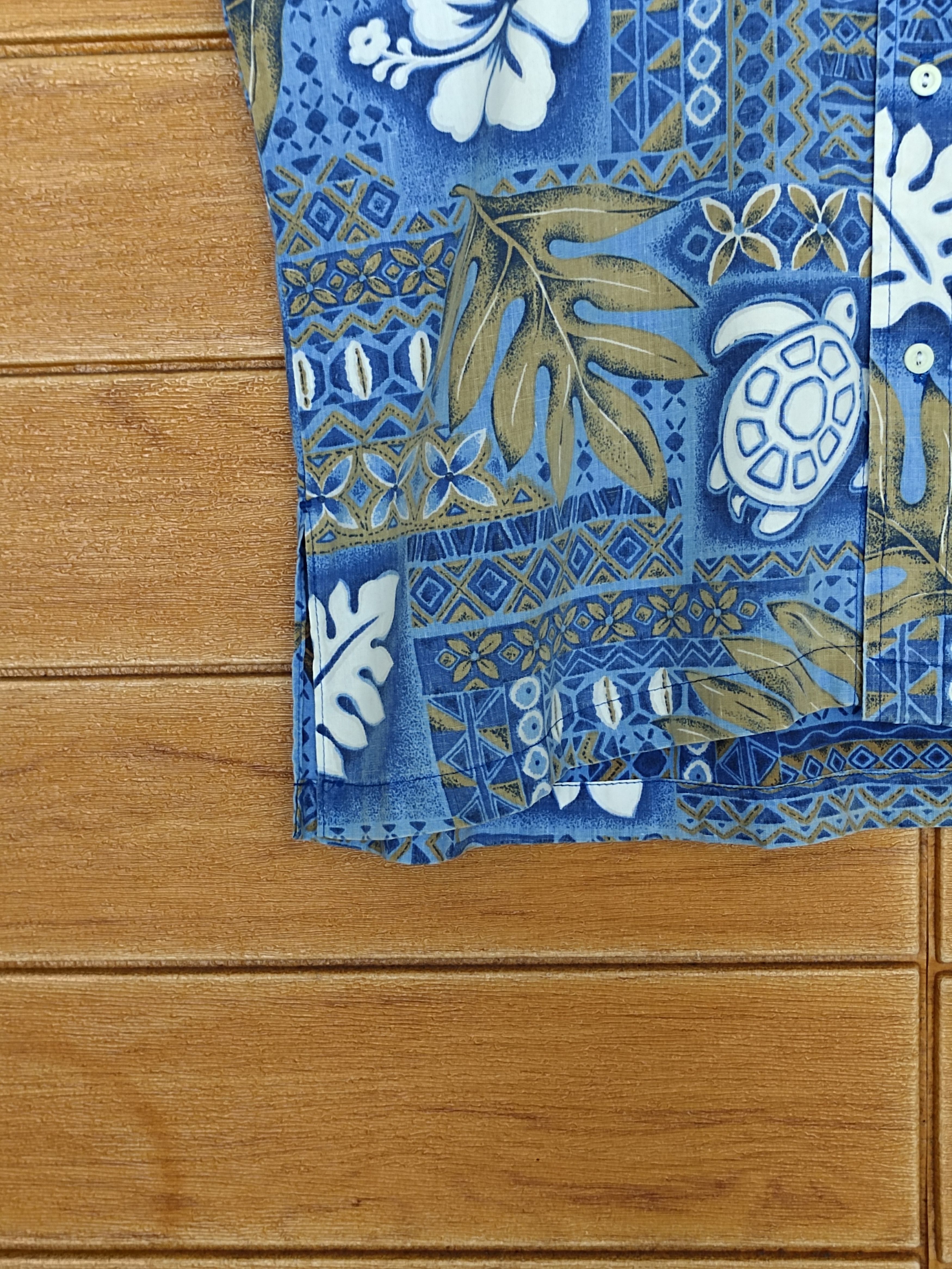 Vintage Vintage 80s Nui Nalu Reverse Print Hawaiian Shirt Size US M / EU 48-50 / 2 - 8 Thumbnail