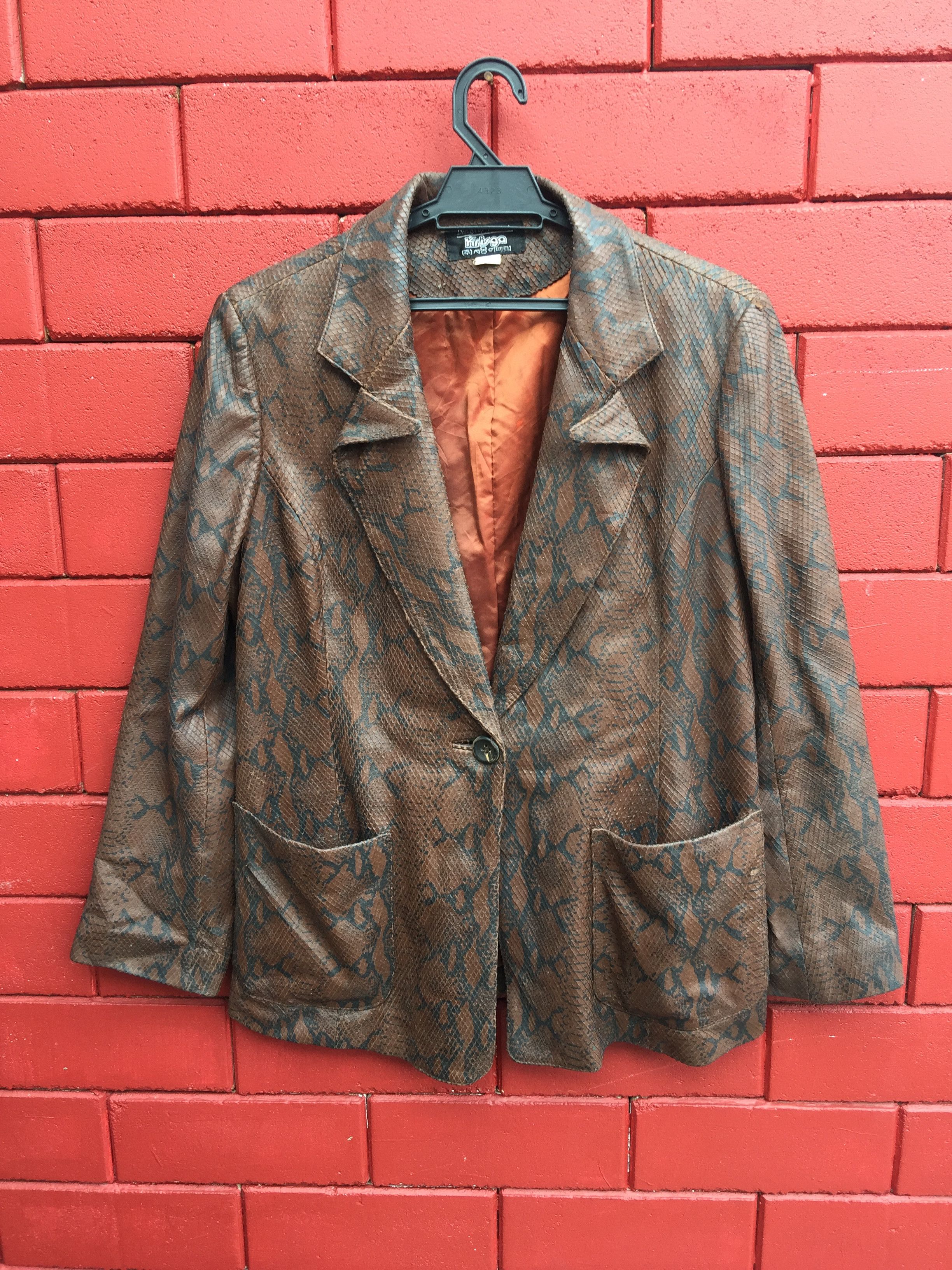Designer × Japanese Brand Vintage Krisga Python Designer Japanese Fashion Style Size US M / EU 48-50 / 2 - 1 Thumbnail
