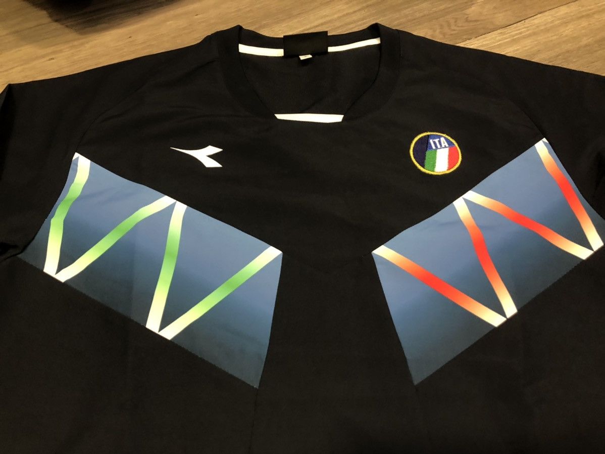 Italy 90s retro sweater