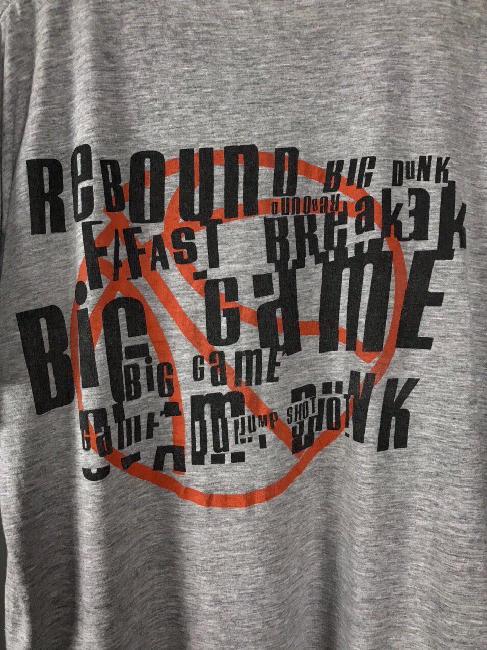 Nike Nike swoosh streetwear vintage basketball tee Size US L / EU 52-54 / 3 - 6 Thumbnail