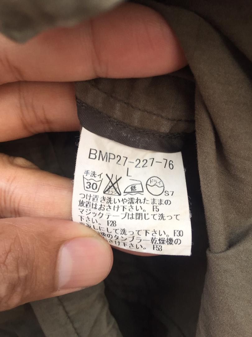 Burberry × Japanese Brand Vintage Burberry Pocket Vest Travis Scott Fashion Style Size US M / EU 48-50 / 2 - 9 Thumbnail