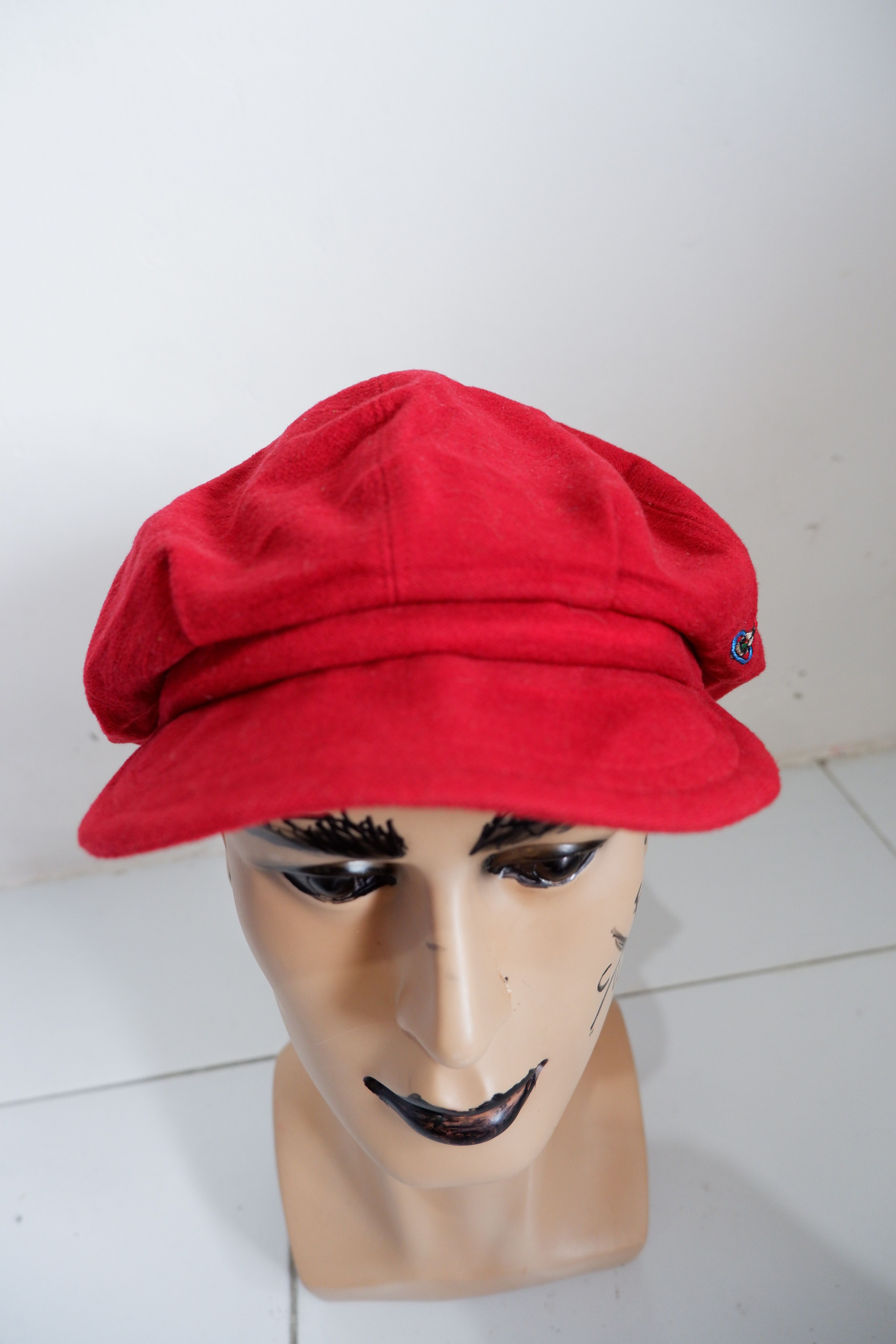 Vivienne Westwood 1999 Vivienne Westwood Hat Size ONE SIZE - 1 Thumbnail