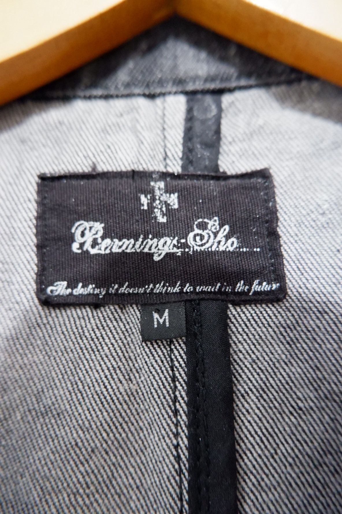 Tornado Mart Vintage Y2K Japan Berning sho Distressed Denim Jacket Size US M / EU 48-50 / 2 - 7 Thumbnail