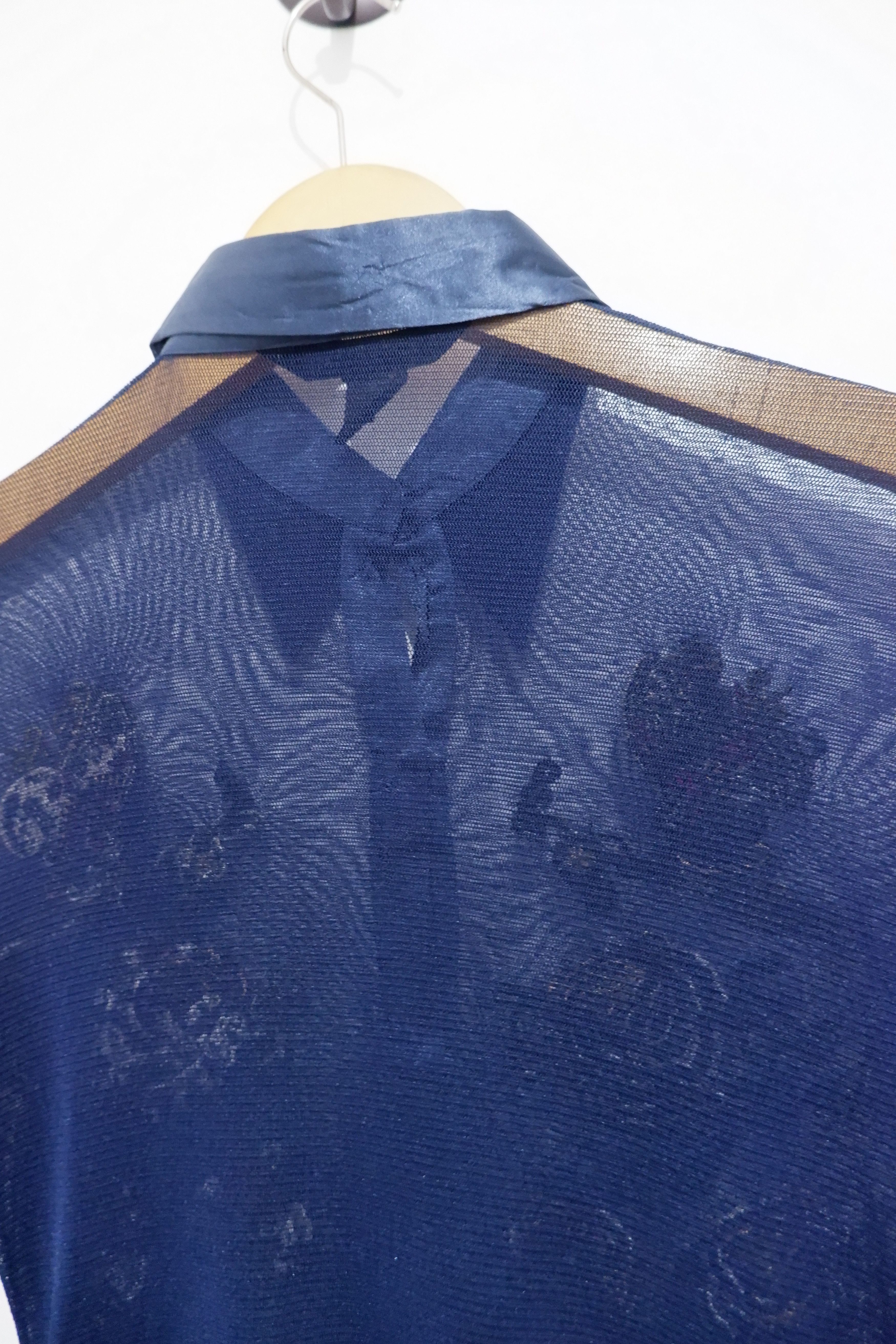 Vivienne Tam Vintage SS/1998 Vivienne Tam Embroidered Mesh Shirt Size S / US 4 / IT 40 - 9 Thumbnail