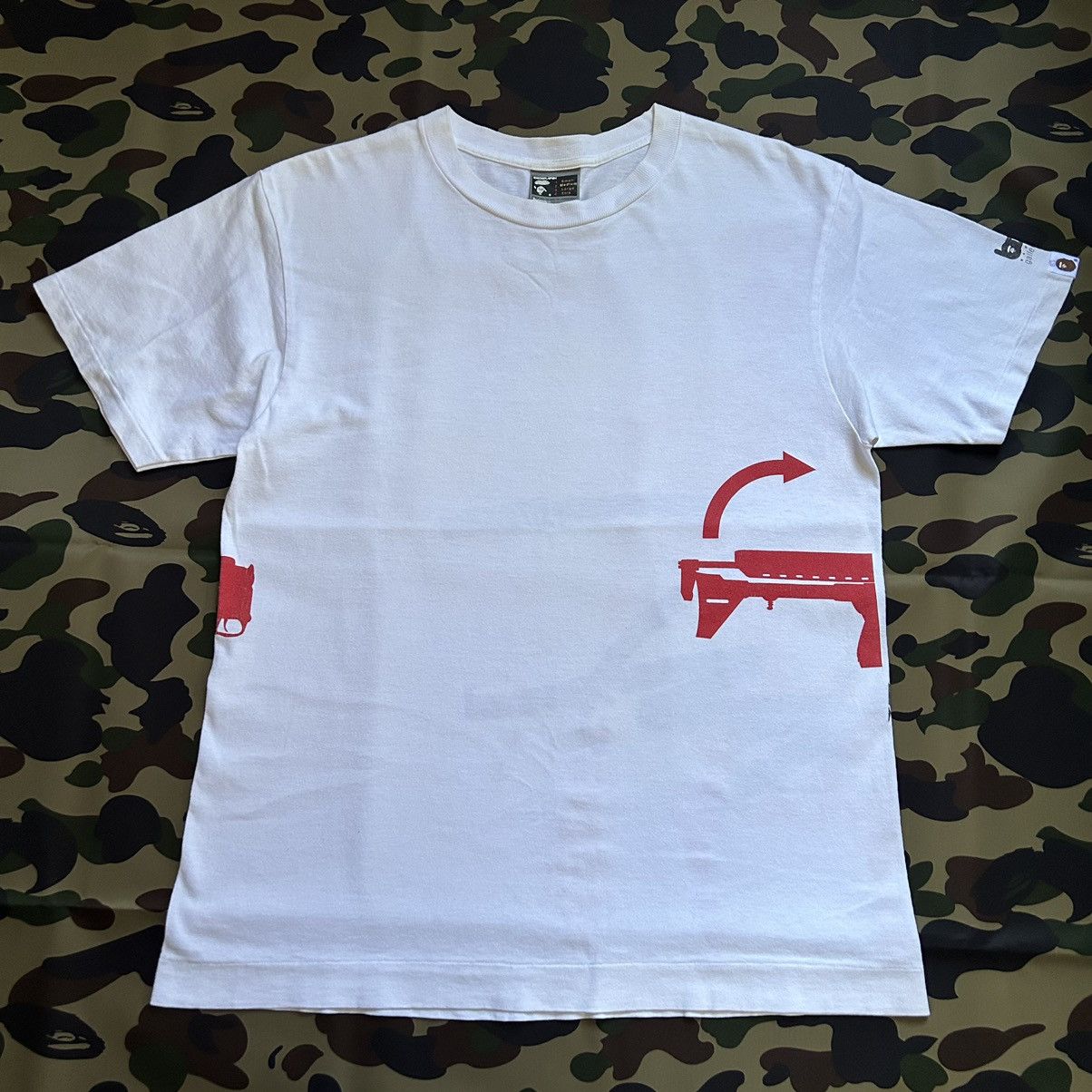 Bape × Futura Bape x Futura Bape Gallery Tee Size US M / EU 48-50 / 2 - 2 Thumbnail