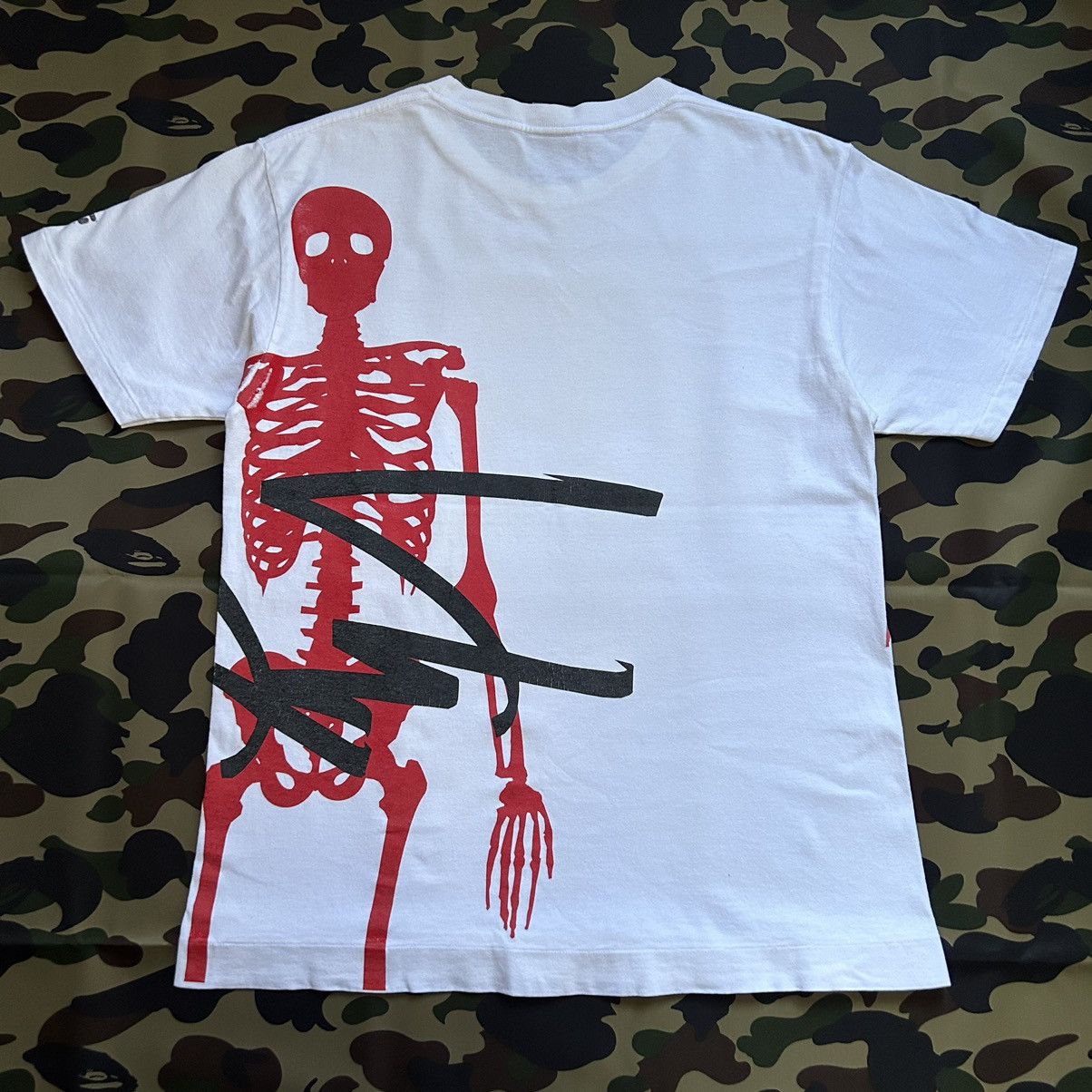 Bape × Futura Bape x Futura Bape Gallery Tee Size US M / EU 48-50 / 2 - 1 Thumbnail