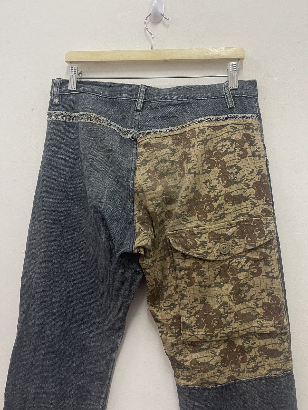 Le Grande Bleu (L.G.B.) Rare Vintage WESTBORNE Japan Patchwork Single Back Pocket Size US 32 / EU 48 - 2 Thumbnail