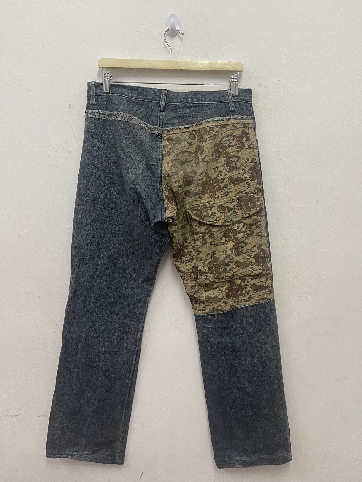 Le Grande Bleu (L.G.B.) Rare Vintage WESTBORNE Japan Patchwork Single Back Pocket Size US 32 / EU 48 - 1 Thumbnail