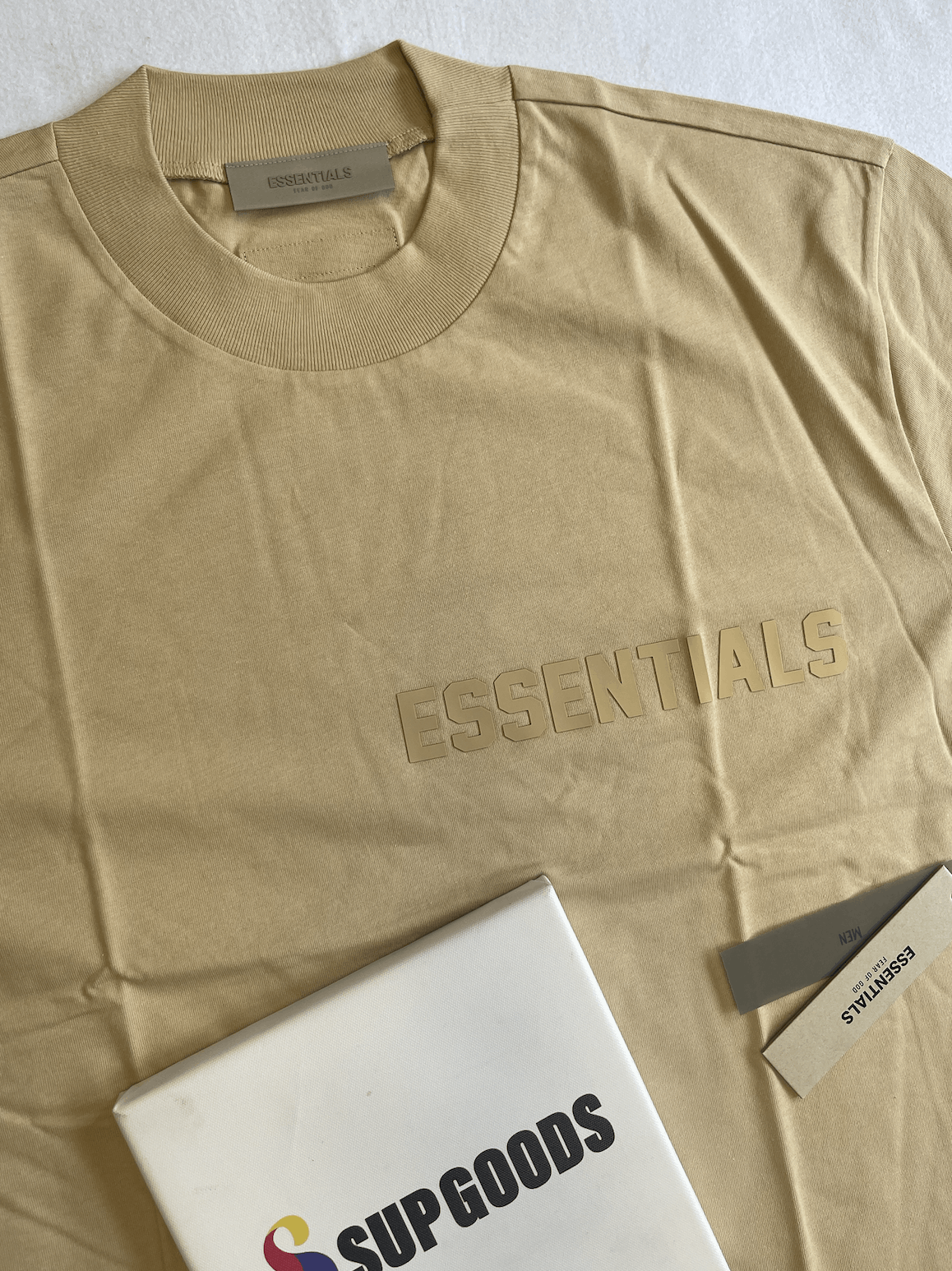 Fear of God 🔥 Fear of God Essentials T-shirt Color Sand Sz (XL) Size US XL / EU 56 / 4 - 8 Thumbnail