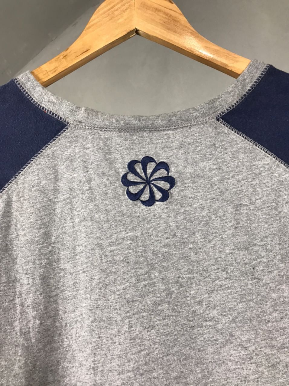Nike × Vintage Nike Oregon vintage streetwear gray tee Size US XXL / EU 58 / 5 - 8 Thumbnail