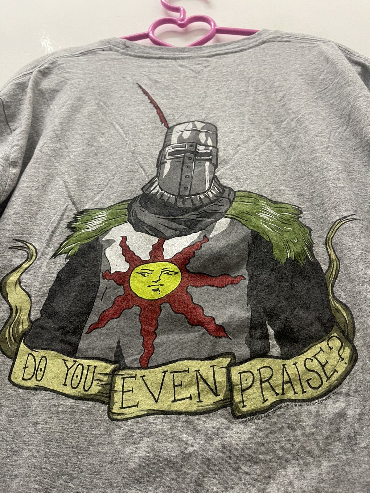 Nintendo Rare Vintage DARK SOULS Do You Even Praise BANDAI Promo Tee Size US L / EU 52-54 / 3 - 2 Thumbnail