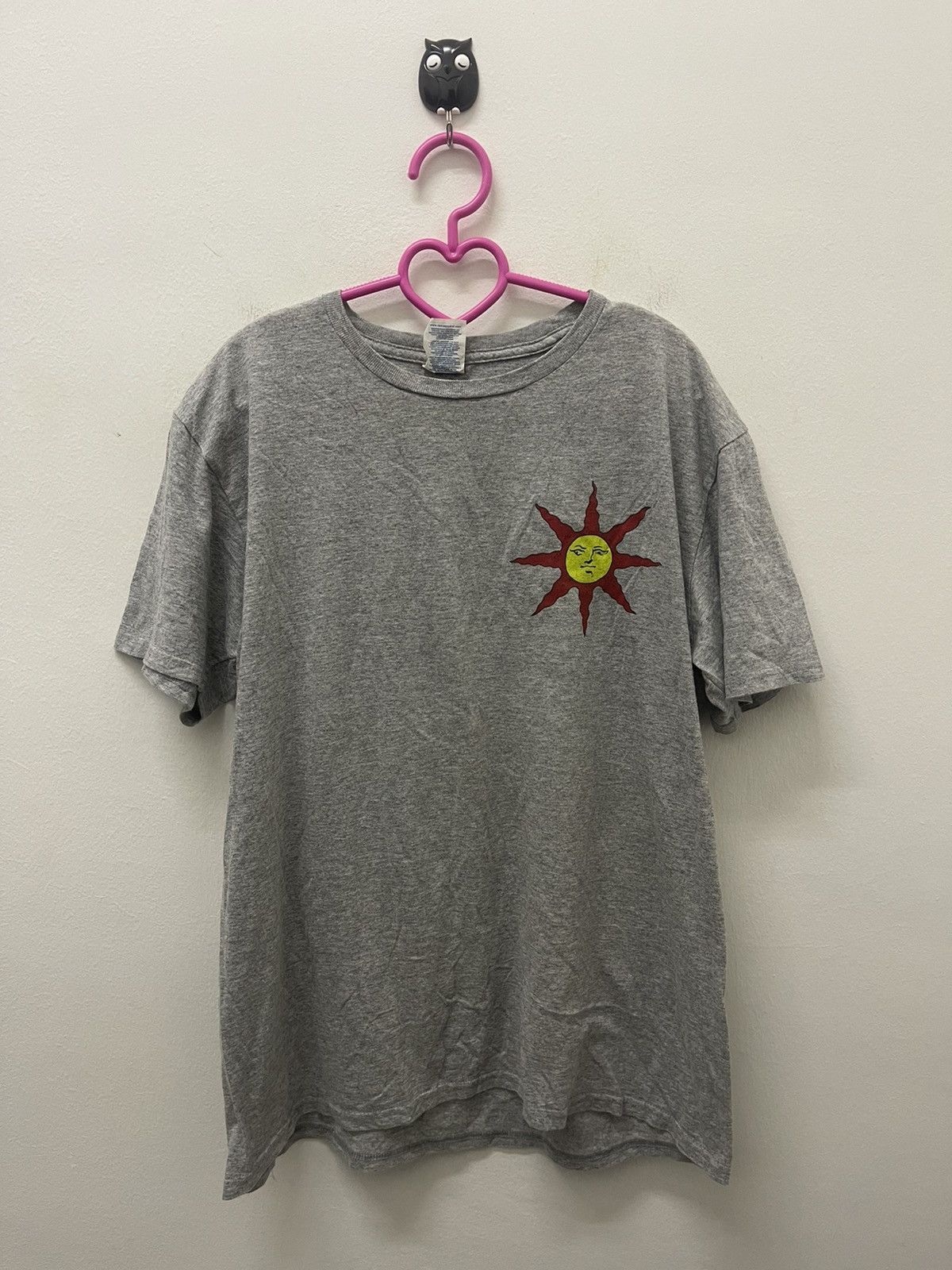 Nintendo Rare Vintage DARK SOULS Do You Even Praise BANDAI Promo Tee Size US L / EU 52-54 / 3 - 3 Thumbnail