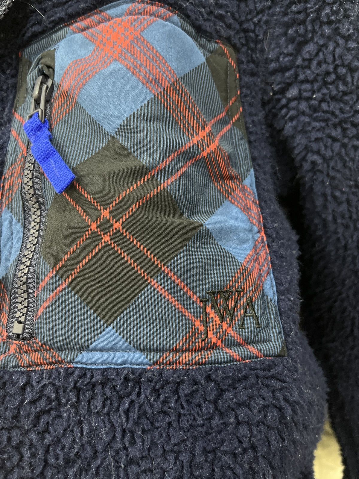JW Anderson (Mmmm). JW ANDERSON X UNIQLO FLEECE JACKET Size US S / EU 44-46 / 1 - 12 Thumbnail