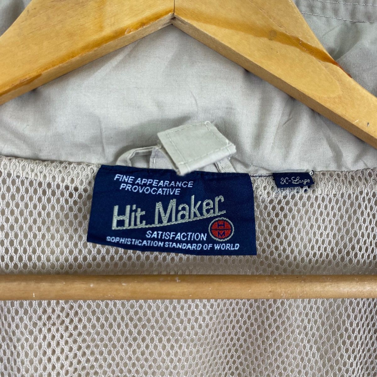 Vintage Vintage HIT MAKER Beige Windbreaker Trench Coat Size US M / EU 48-50 / 2 - 3 Thumbnail
