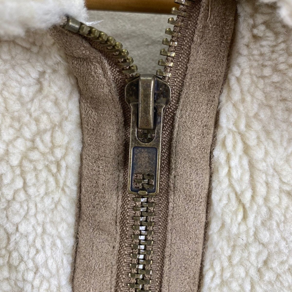 Vintage Vintage TITIVATE SELECT NWT Beige Full Zipper Deep Size US M / EU 48-50 / 2 - 4 Thumbnail