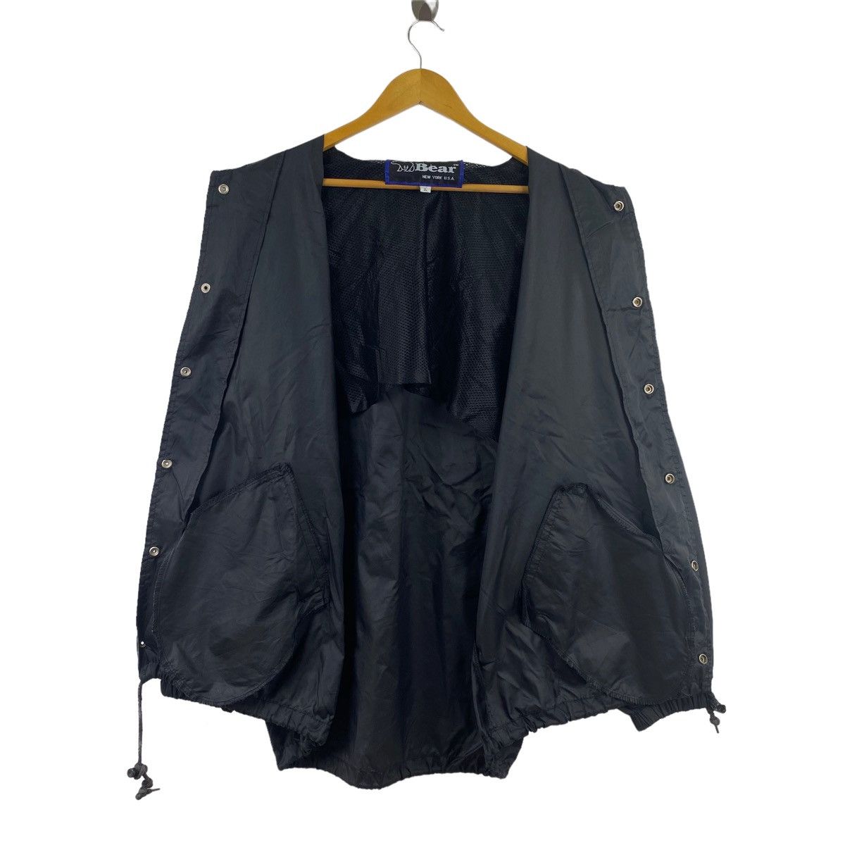 Vintage Vintage 90s BEAR USA Surf Big Print Black Oversize Size US L / EU 52-54 / 3 - 11 Thumbnail
