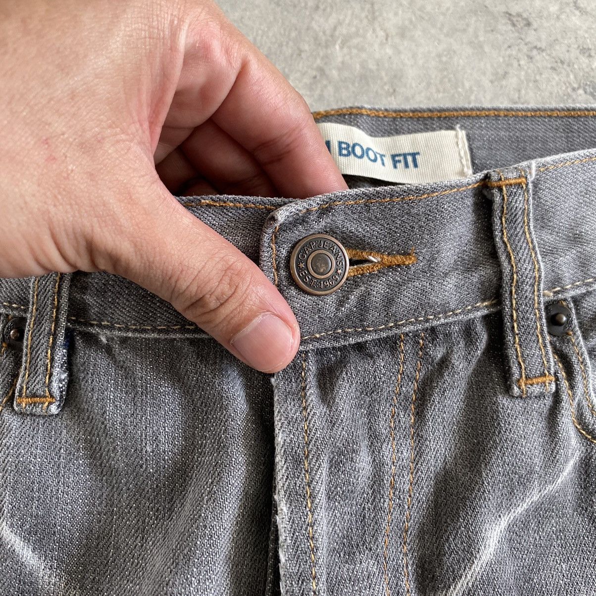 Gap × Vintage Vintage Gap Boot Fit Distressed Flared Denim Jeans Size US 30 / EU 46 - 9 Thumbnail