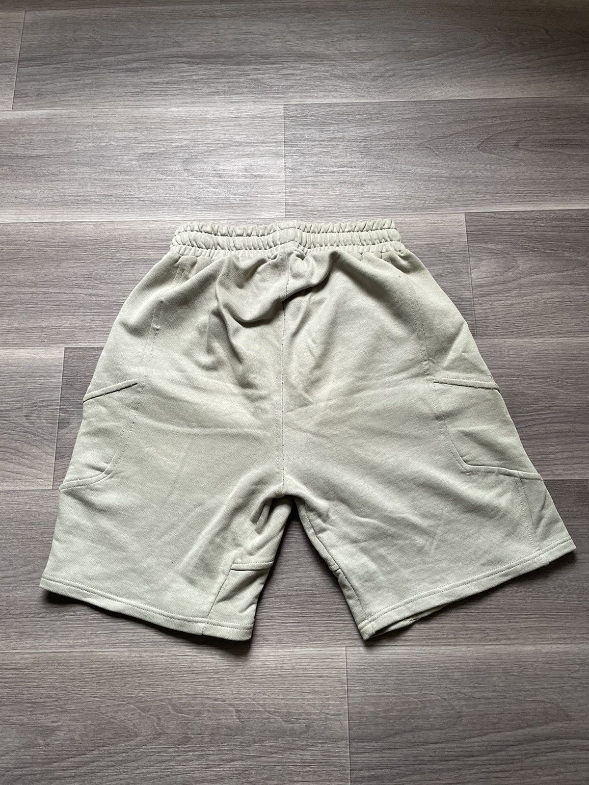 Represent Clo. Arrow shorts Size US 32 / EU 48 - 2 Thumbnail