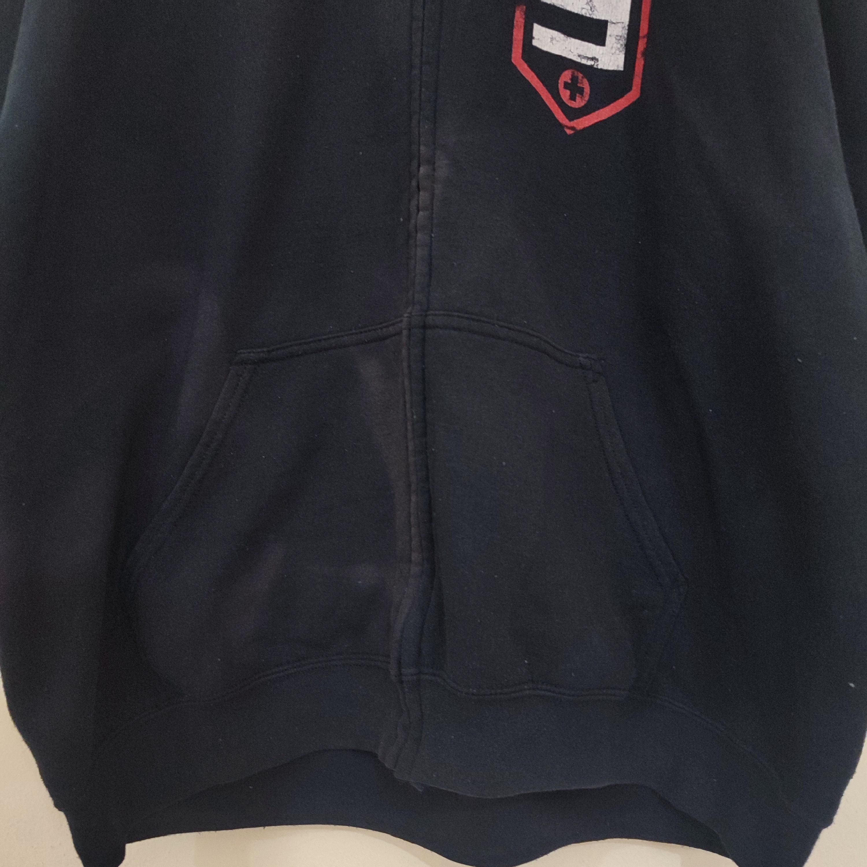 Eminem × Rap Tees × Vintage EMINEM American Rapper Zipper Hoodies Size US XL / EU 56 / 4 - 4 Thumbnail