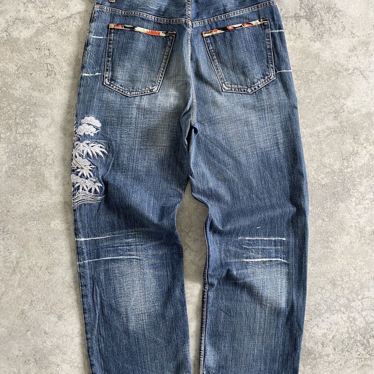 Karakuri Tamashii Karakuri Tamashii Embroidery Sukajan Denim Jeans Size US 34 / EU 50 - 18 Thumbnail