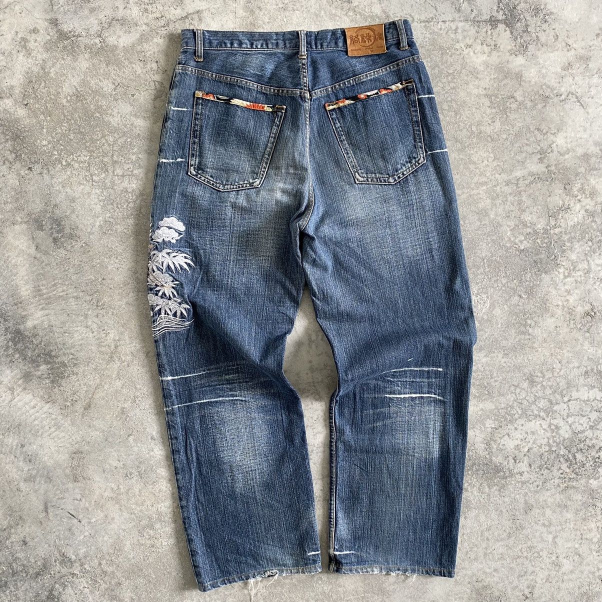 Karakuri Tamashii Karakuri Tamashii Embroidery Sukajan Denim Jeans Size US 34 / EU 50 - 14 Thumbnail