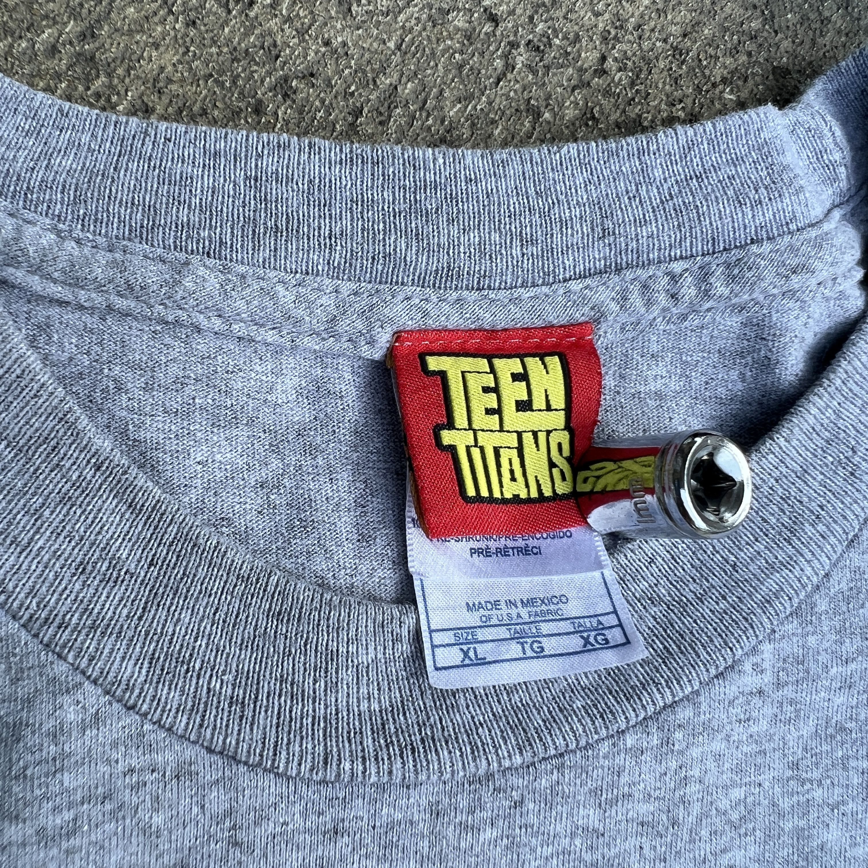 Cartoon Network × DC Comics × Vintage Vintage 2005 Teen Titans TV series Promo Tee Robin Cyborg Size US XL / EU 56 / 4 - 4 Thumbnail