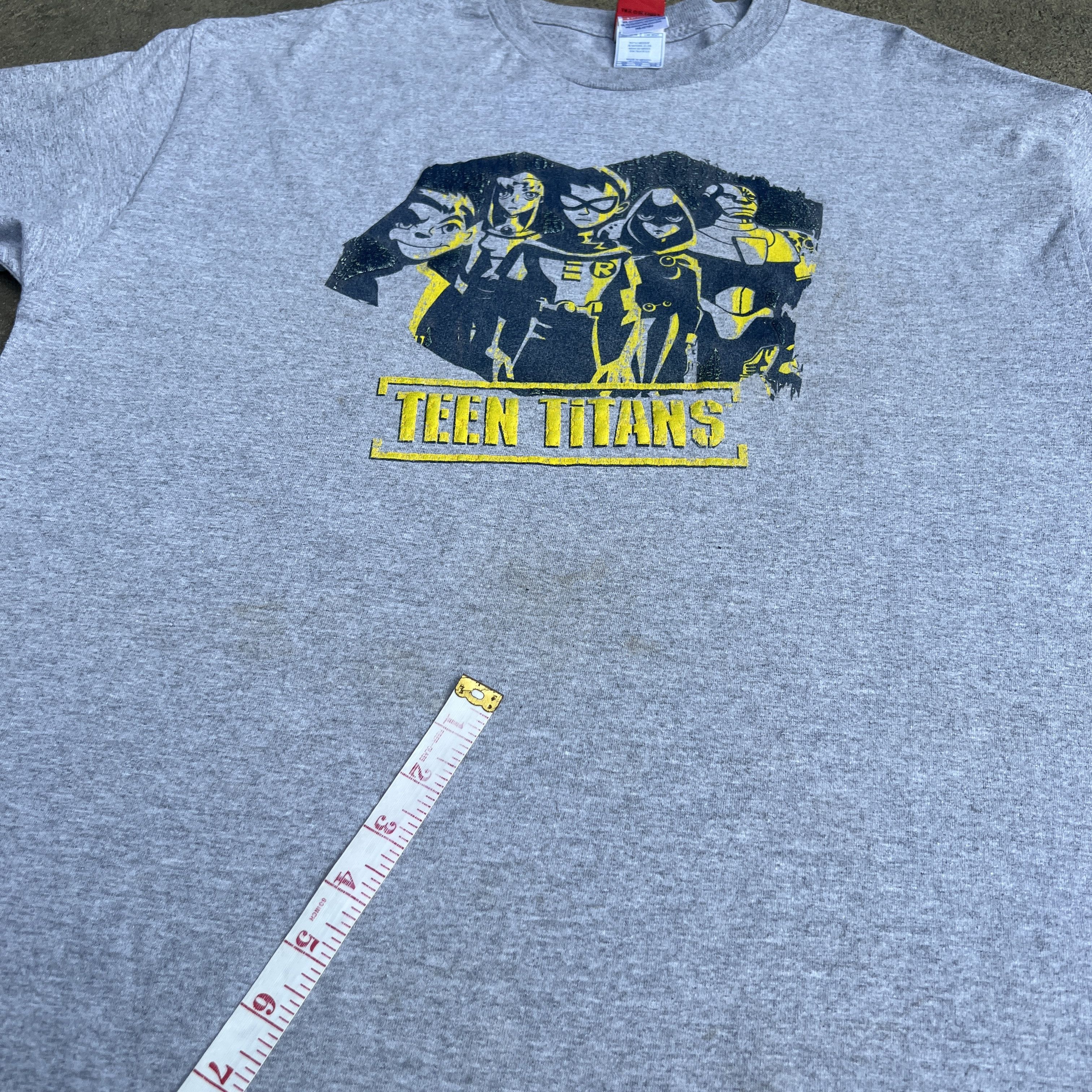Cartoon Network × DC Comics × Vintage Vintage 2005 Teen Titans TV series Promo Tee Robin Cyborg Size US XL / EU 56 / 4 - 6 Thumbnail