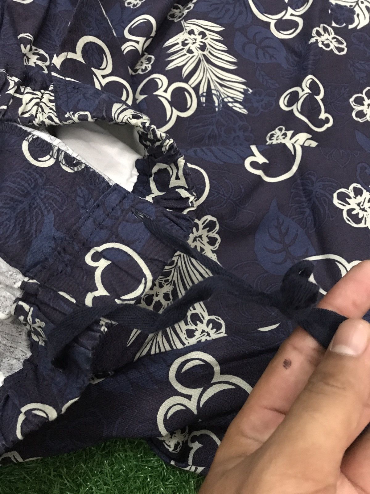Disney × Vintage Vintage Disney surf style pant Size US 35 - 10 Thumbnail