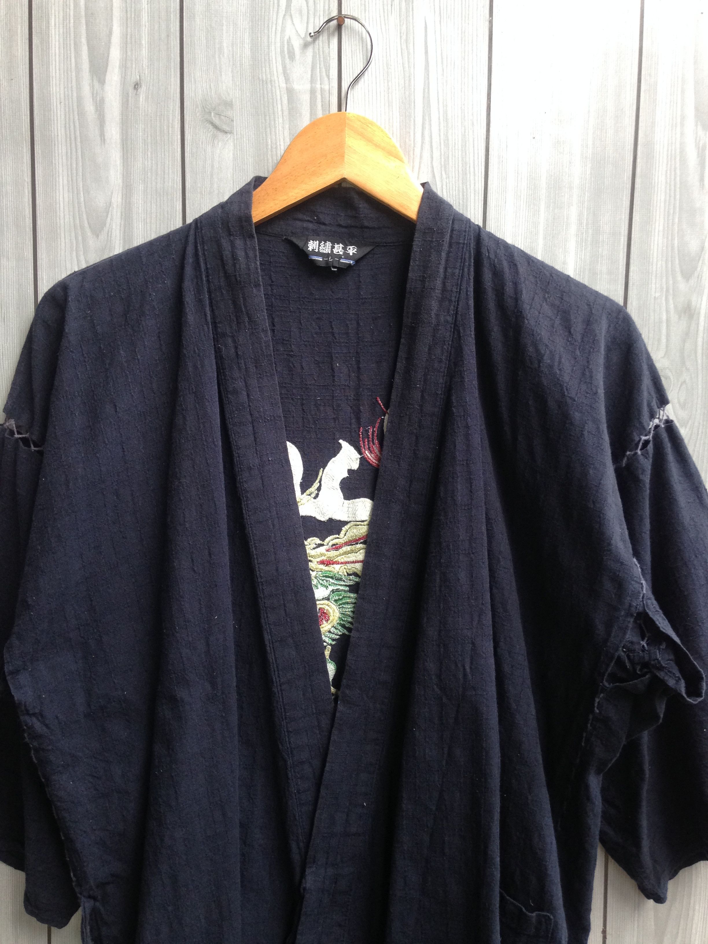 Japanese Brand Dragon Fire Embroidered Graphic Kimono Size US L / EU 52-54 / 3 - 5 Thumbnail