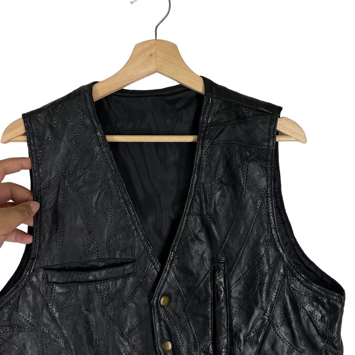 Japanese Brand VINTAGE LEATHER VEST PATCH WORK DESIGN JAPAN MADE Size US M / EU 48-50 / 2 - 6 Thumbnail