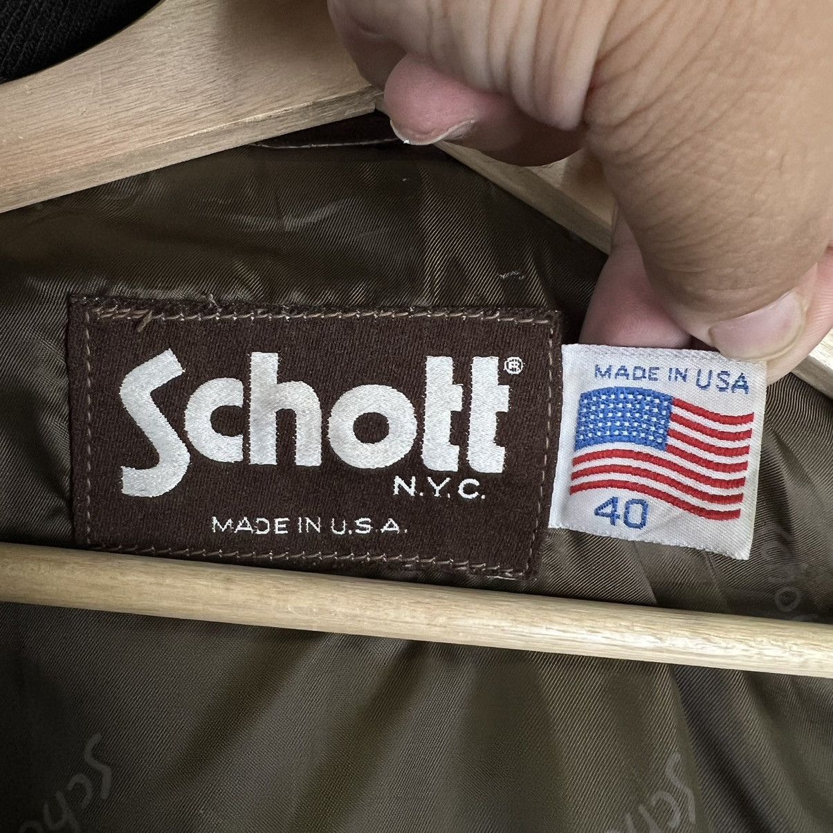 Schott VINTAGE SUEDE LEATHER JACKET BOMBER SCHOTT MADE IN USA Size US M / EU 48-50 / 2 - 13 Thumbnail