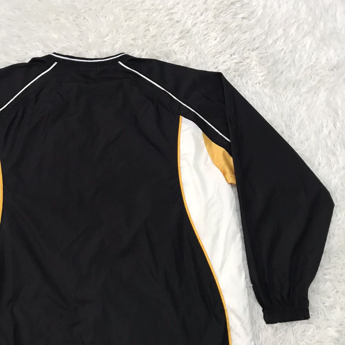 Asics Asics football gear long sleeves Size US M / EU 48-50 / 2 - 17 Thumbnail
