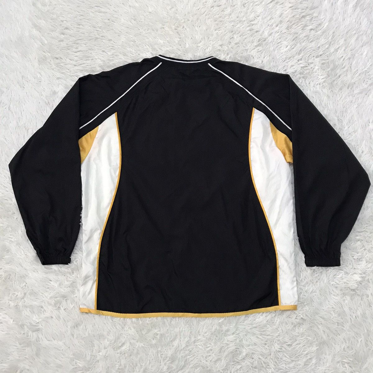Asics Asics football gear long sleeves Size US M / EU 48-50 / 2 - 13 Thumbnail