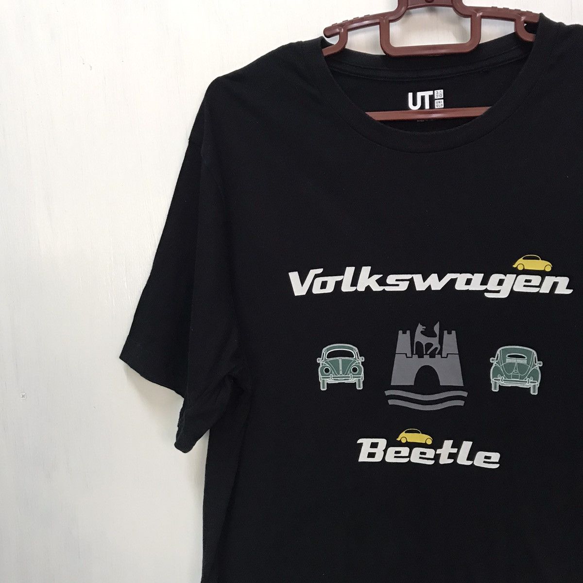 Japanese Brand × Uniqlo 🔥 Rare 🔥 Volkswagen bettle x uniqlo tshirt Size US L / EU 52-54 / 3 - 3 Thumbnail