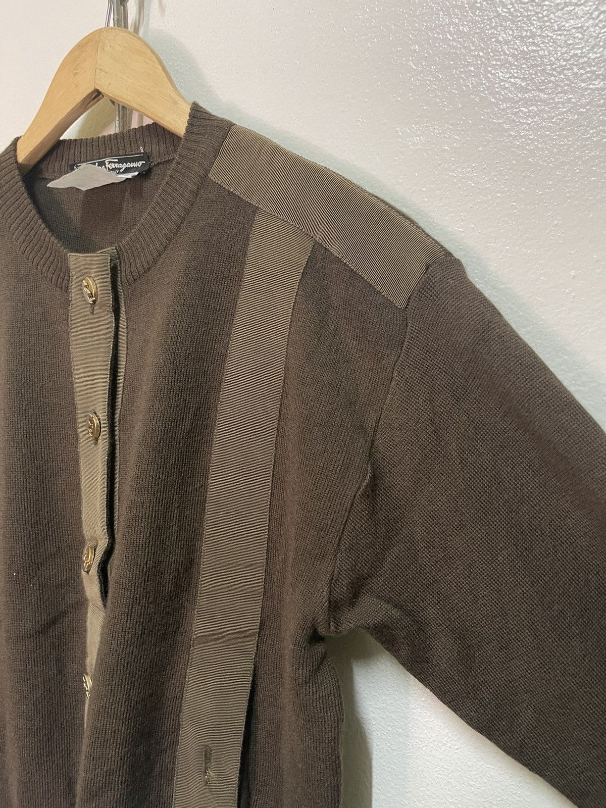 Salvatore Ferragamo × Vintage Salvatore Ferragamo Wool Sweatshirt Button Long Sleeve Italy Size S / US 4 / IT 40 - 10 Thumbnail