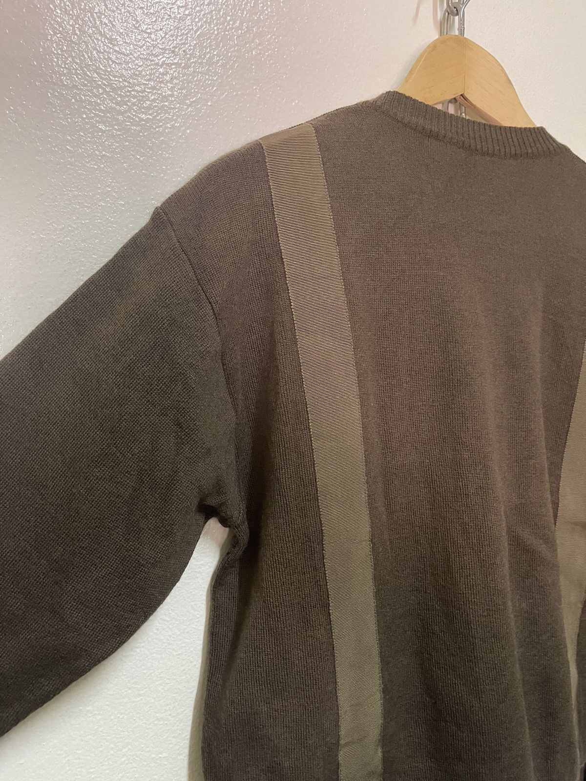 Salvatore Ferragamo × Vintage Salvatore Ferragamo Wool Sweatshirt Button Long Sleeve Italy Size S / US 4 / IT 40 - 14 Thumbnail