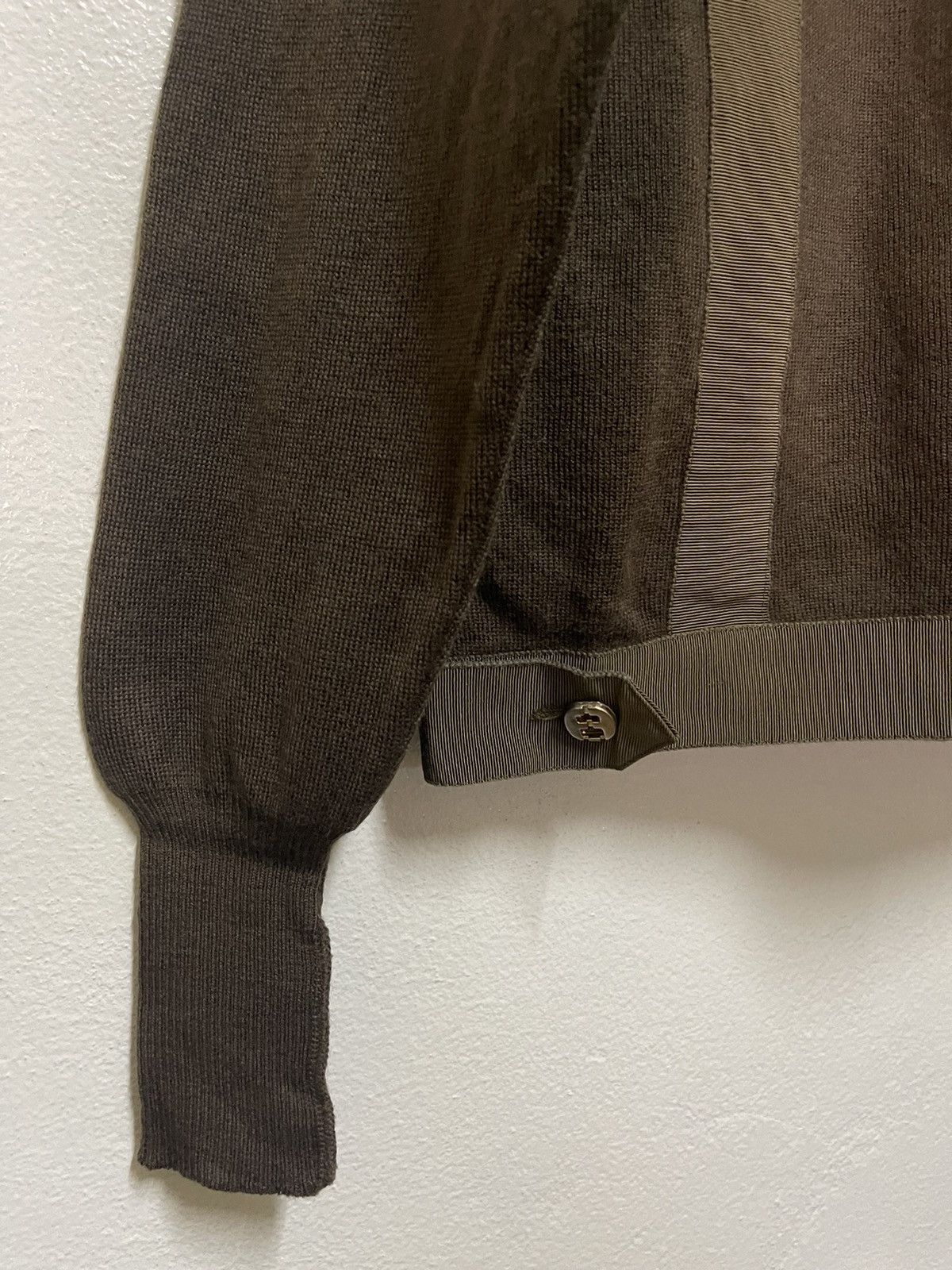 Salvatore Ferragamo × Vintage Salvatore Ferragamo Wool Sweatshirt Button Long Sleeve Italy Size S / US 4 / IT 40 - 15 Thumbnail